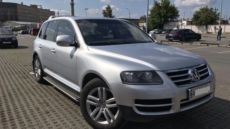 Volkswagen Touareg 2