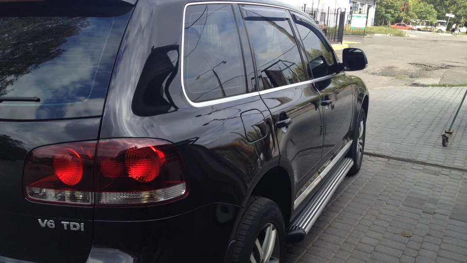 Volkswagen Touareg 2