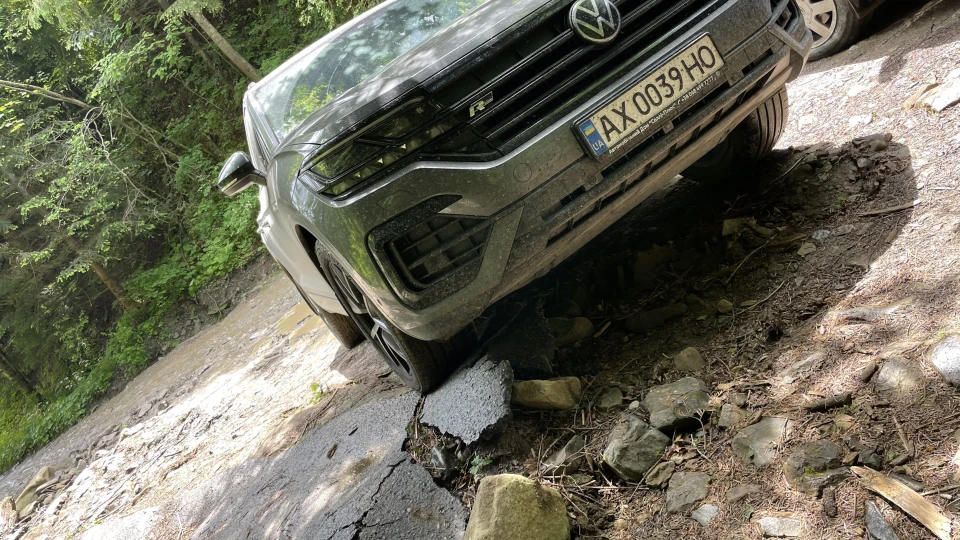 Volkswagen Touareg 2
