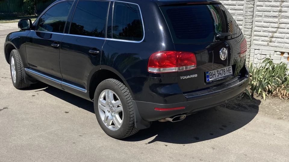 Volkswagen Touareg 2