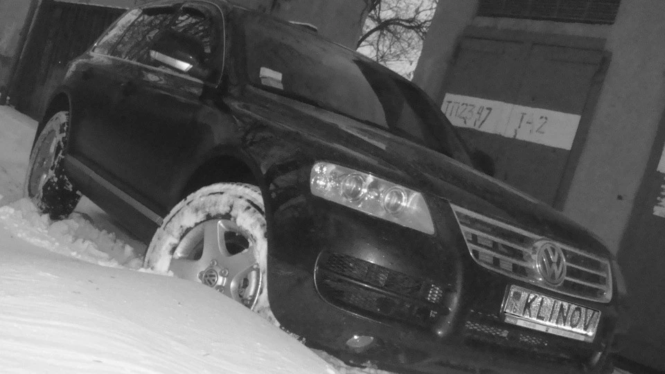 Volkswagen Touareg 2.5 турбо дизель 4