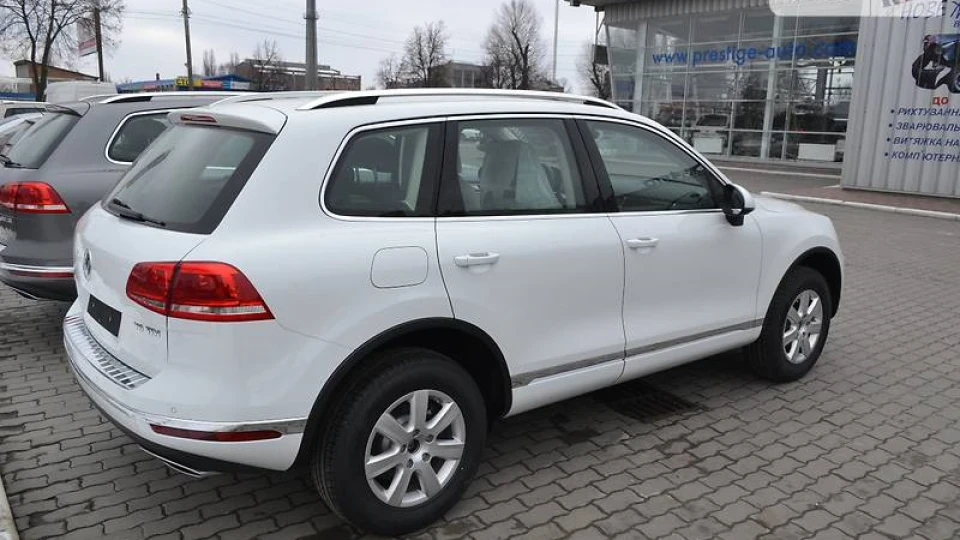 Volkswagen Touareg 3,0 TDI 3