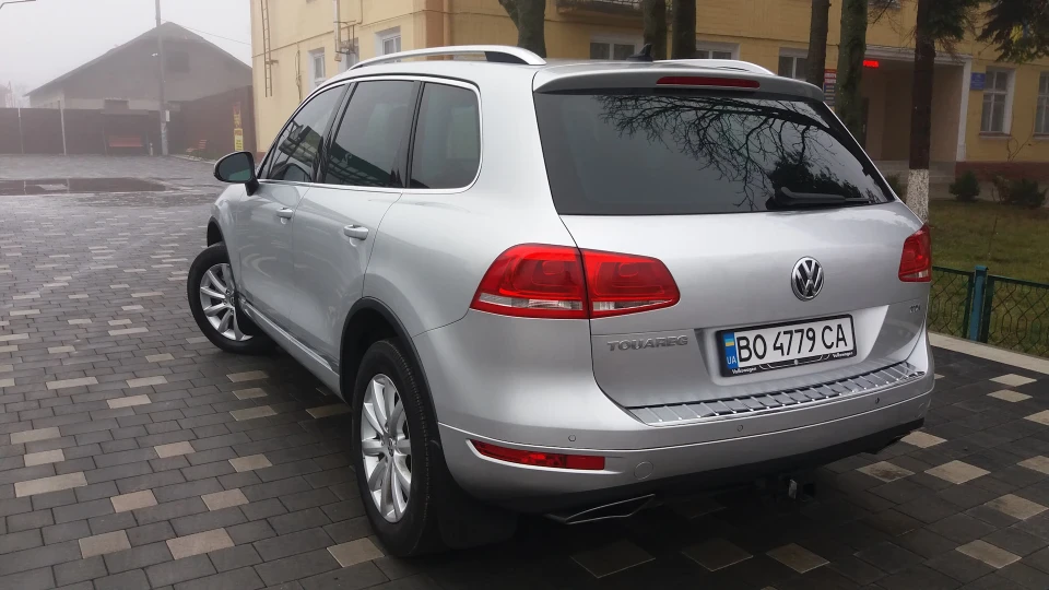 Volkswagen Touareg 3.0 TDI 2
