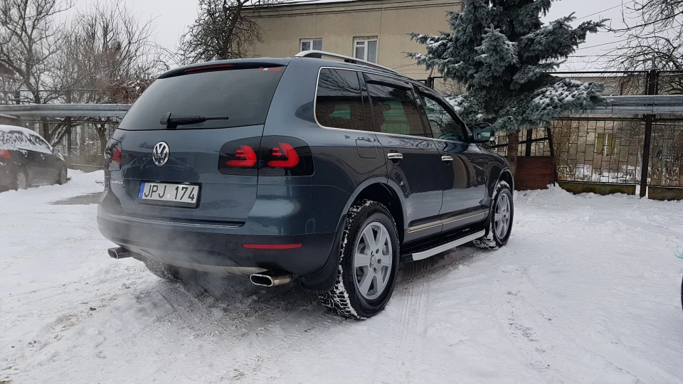 Volkswagen Touareg 3.0 TDI 2