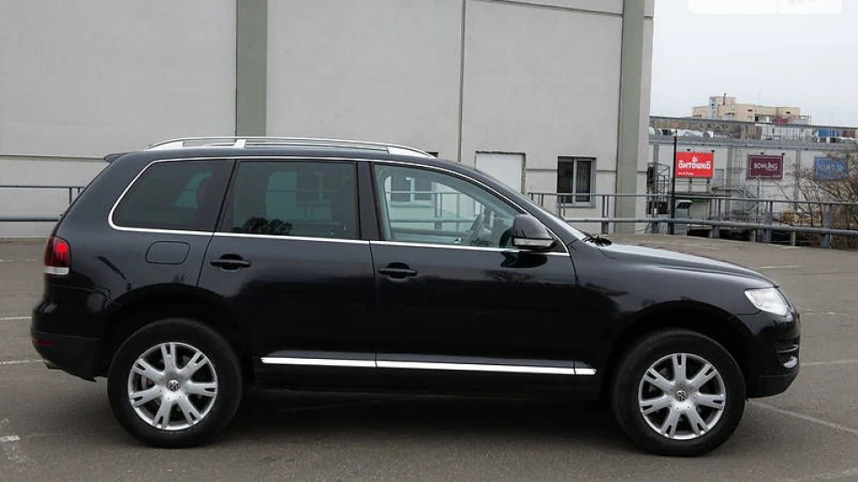 Volkswagen Touareg 3.0 V6 TDI 2