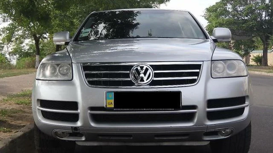 Volkswagen Touareg 3.2 бензин,типтронік