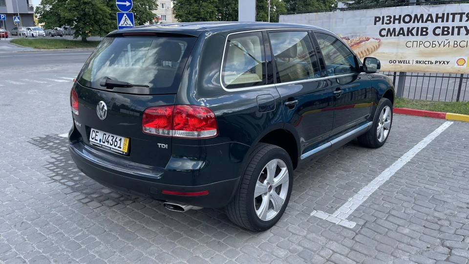 Volkswagen Touareg 5.0 DIESEL V10 3