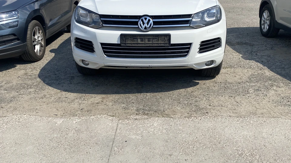 Volkswagen Touareg Білосніжка 2