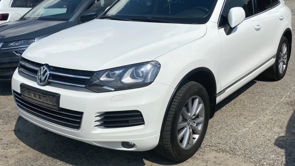 Volkswagen Touareg Білосніжка 3