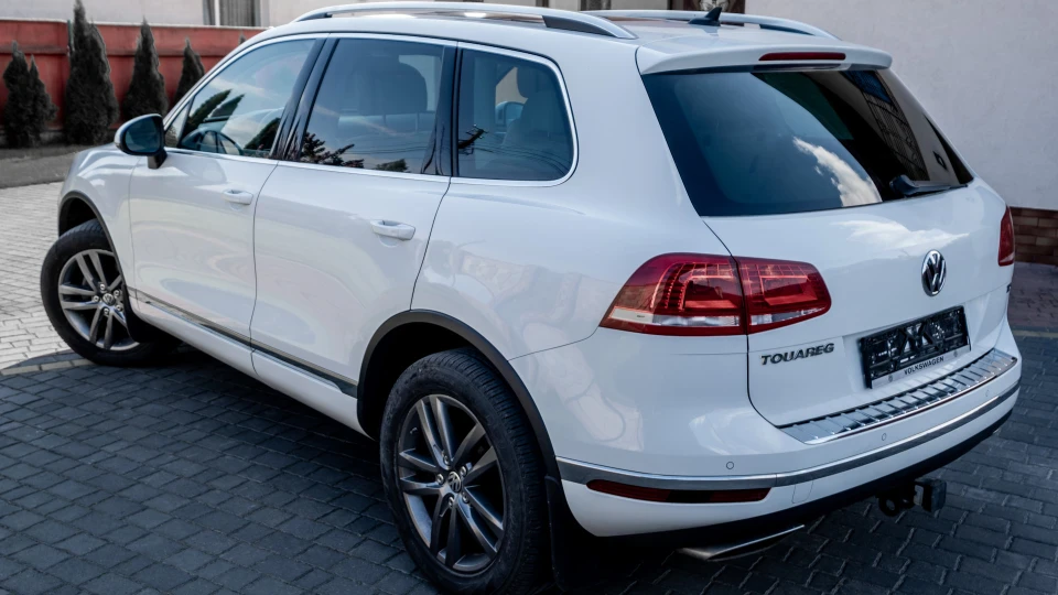 Volkswagen Touareg FL V6 3.0TDI 2