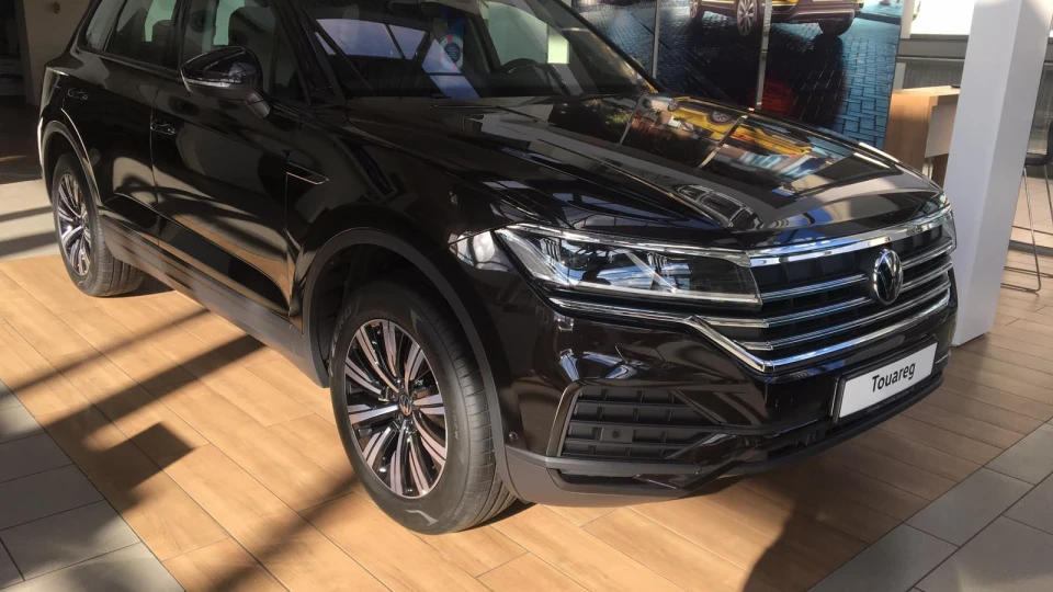 Volkswagen Touareg Коричневий корабель 5