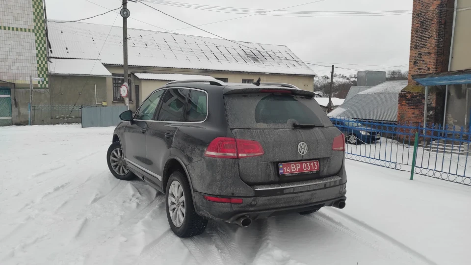 Volkswagen Touareg R-LINE 5