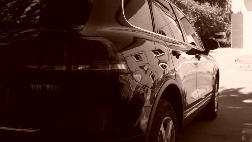 Volkswagen Touareg робочий самець 2