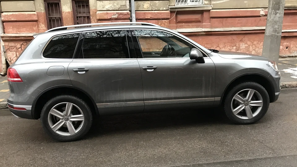 Volkswagen Touareg Слоненя 2