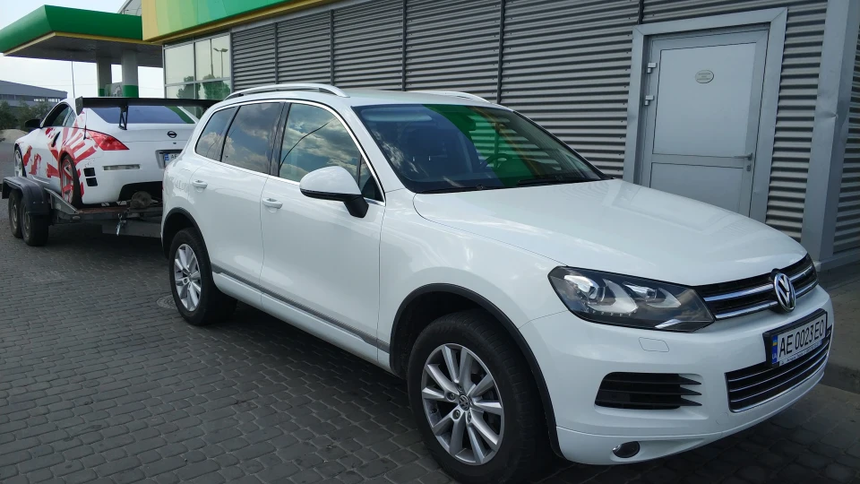 Volkswagen Touareg Тягач