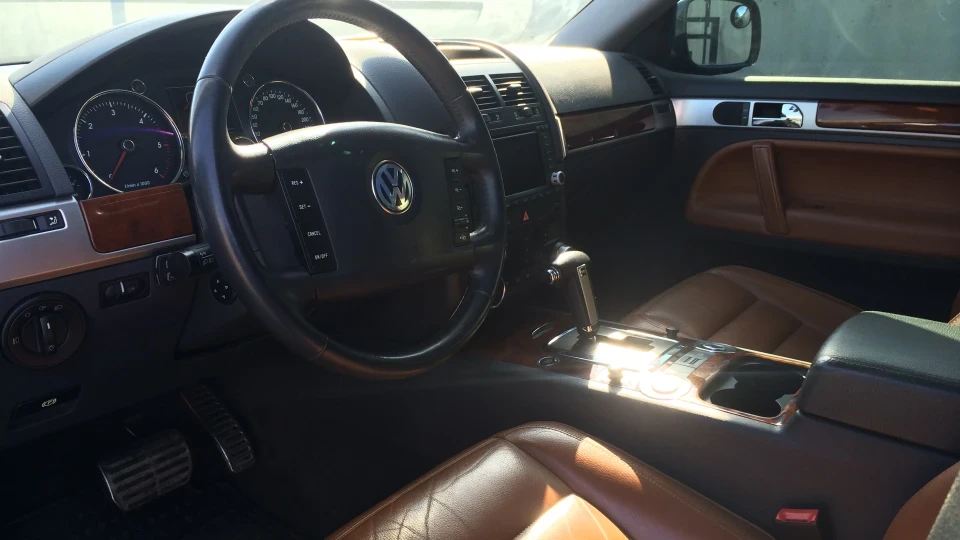Volkswagen Touareg V10 TDI 2