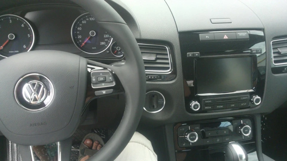 Volkswagen Touareg V6 TDI 3