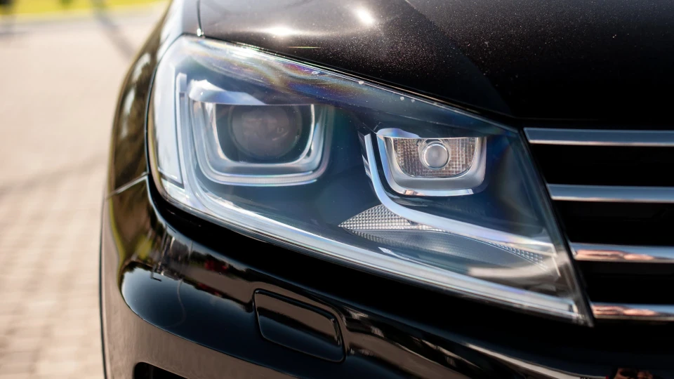 Volkswagen Touareg V8 biTDI 5