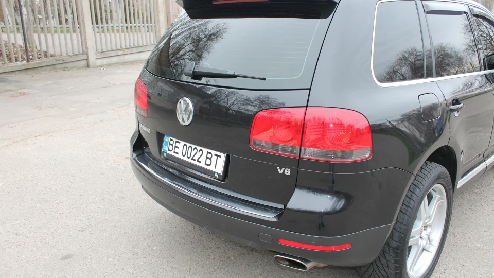 Volkswagen Touareg v8 3