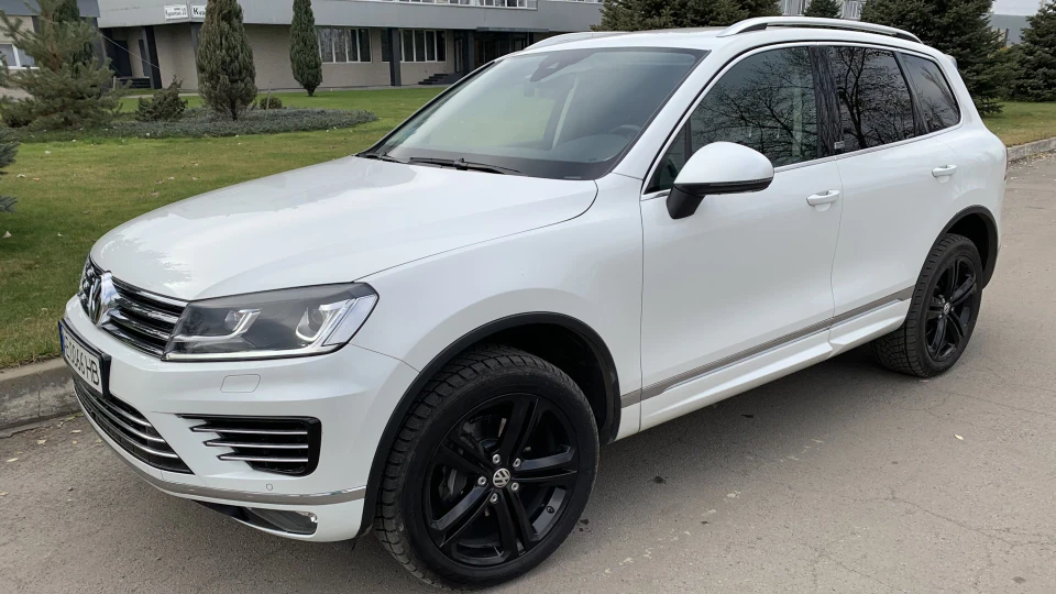 Volkswagen Touareg Verified 2