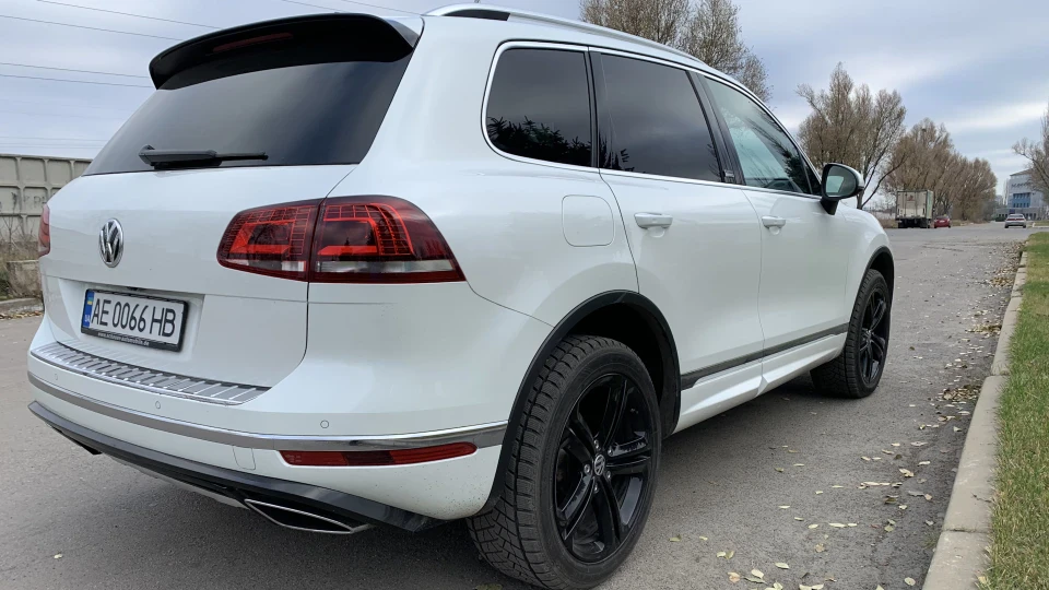Volkswagen Touareg Verified 5