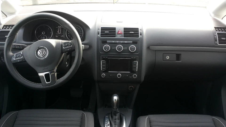 Volkswagen Touran 4