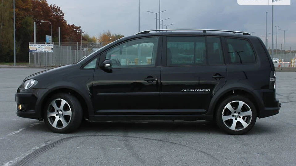 Volkswagen Touran 3