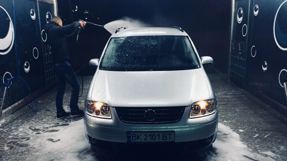 Volkswagen Touran 2