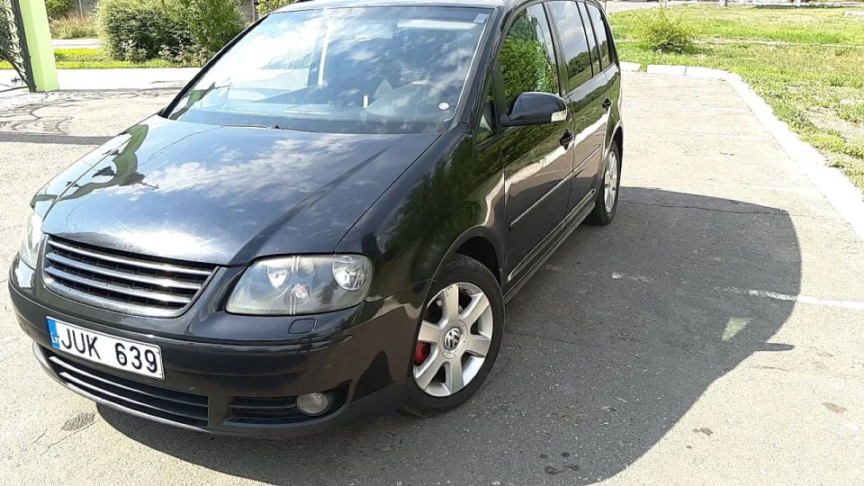 Volkswagen Touran
