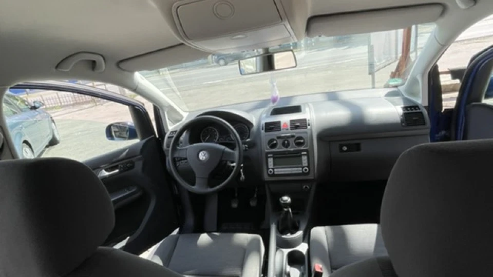 Volkswagen Touran 1.6 MPI 75kW 4