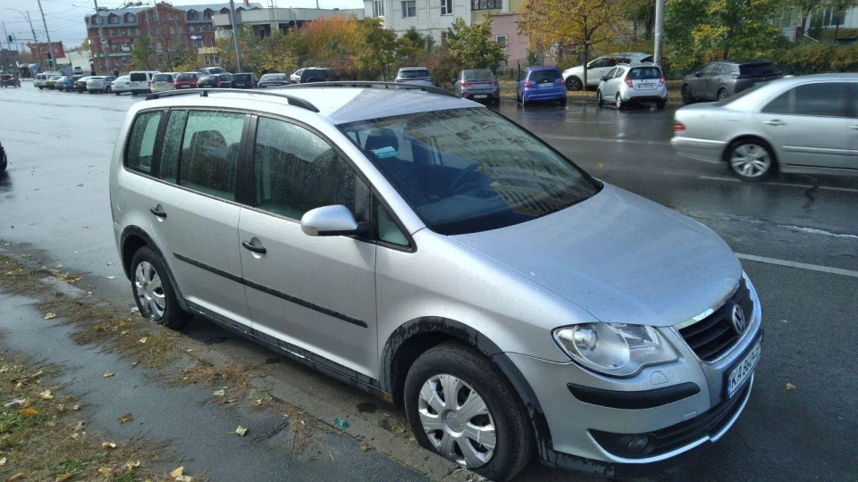 Volkswagen Touran 1.6 mpi