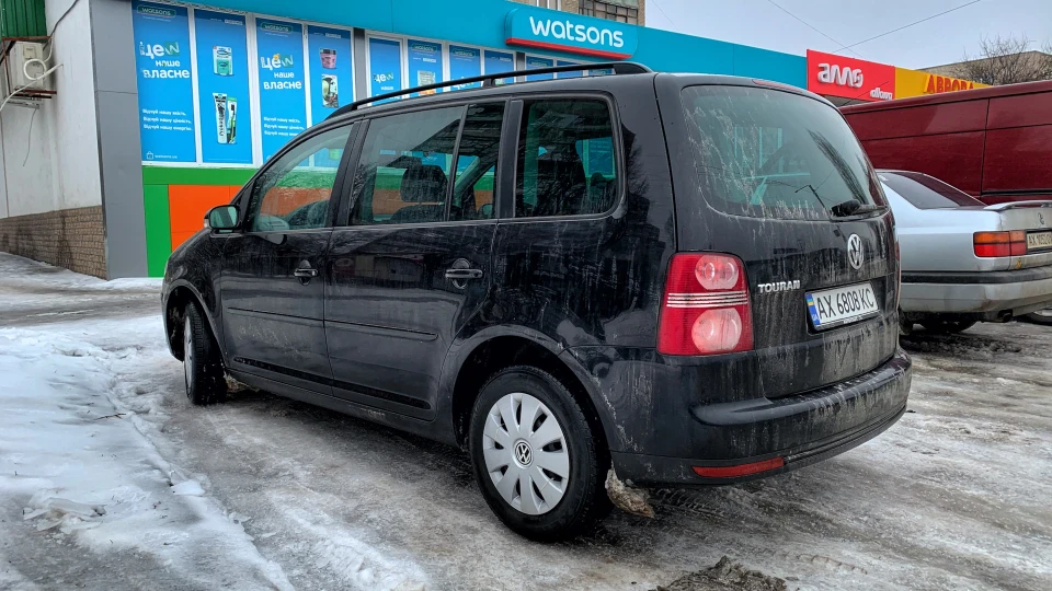Volkswagen Touran 1.6 MPI 4