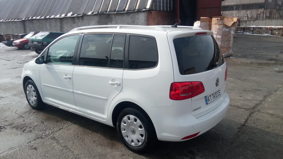 Volkswagen Touran 1.6 TDI COMFORTLINE 3