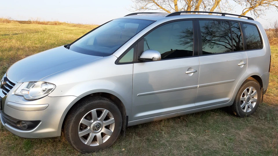 Volkswagen Touran 1.9 TDI 77KW 2