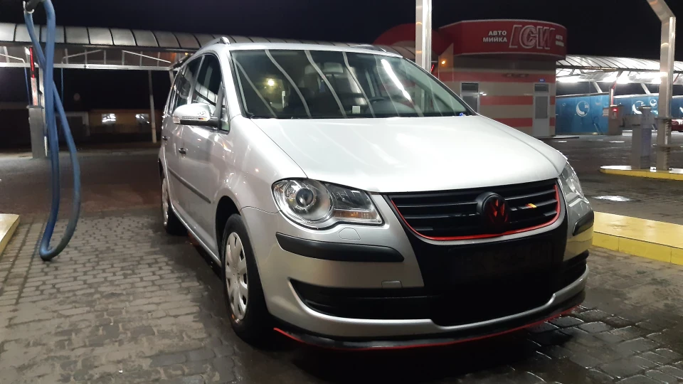 Volkswagen Touran 1.9 TDI 2