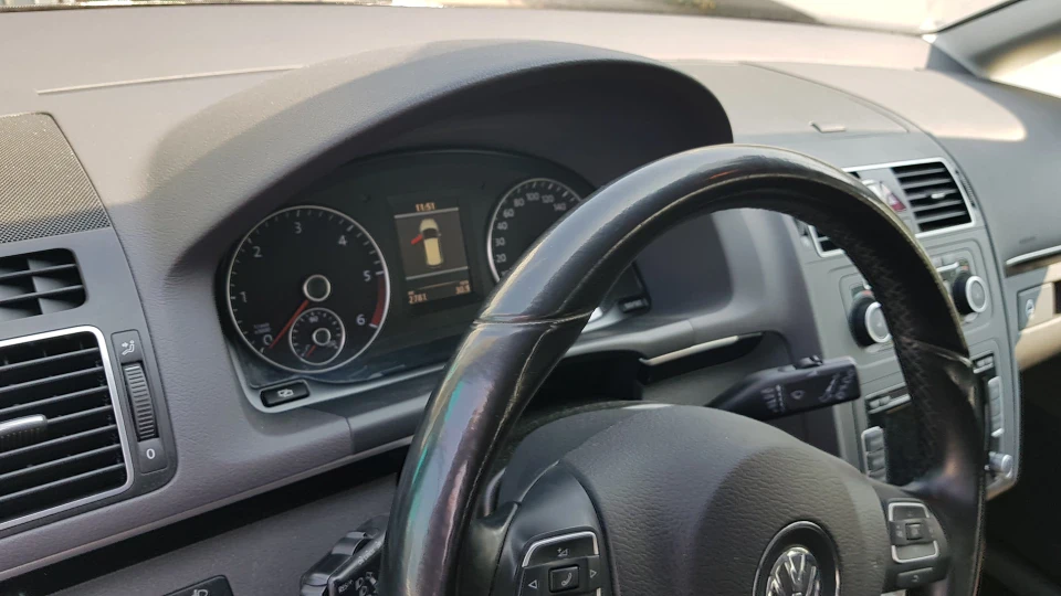 Volkswagen Touran 2.0 td 3