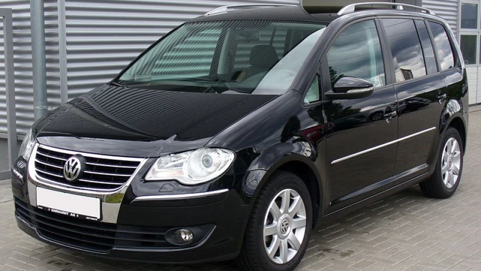 Volkswagen Touran 2.0 TDI 2