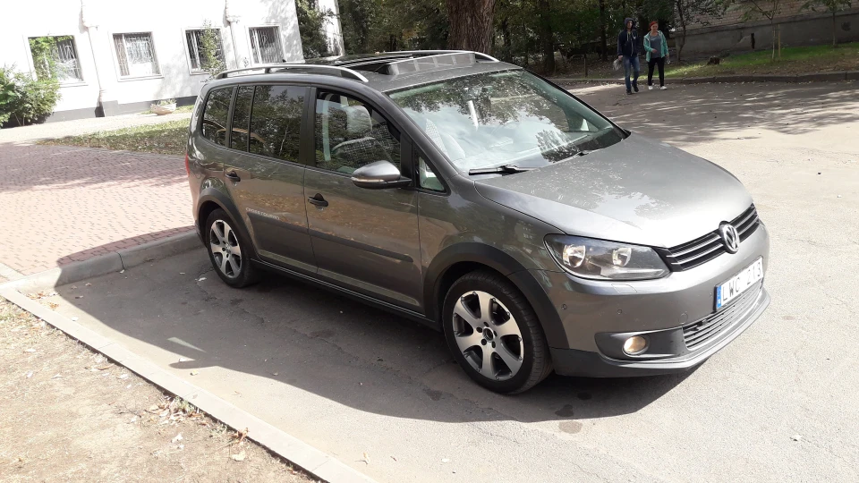 Volkswagen Touran CROSS TOURAN-ТУРБОСАРАЙ 5