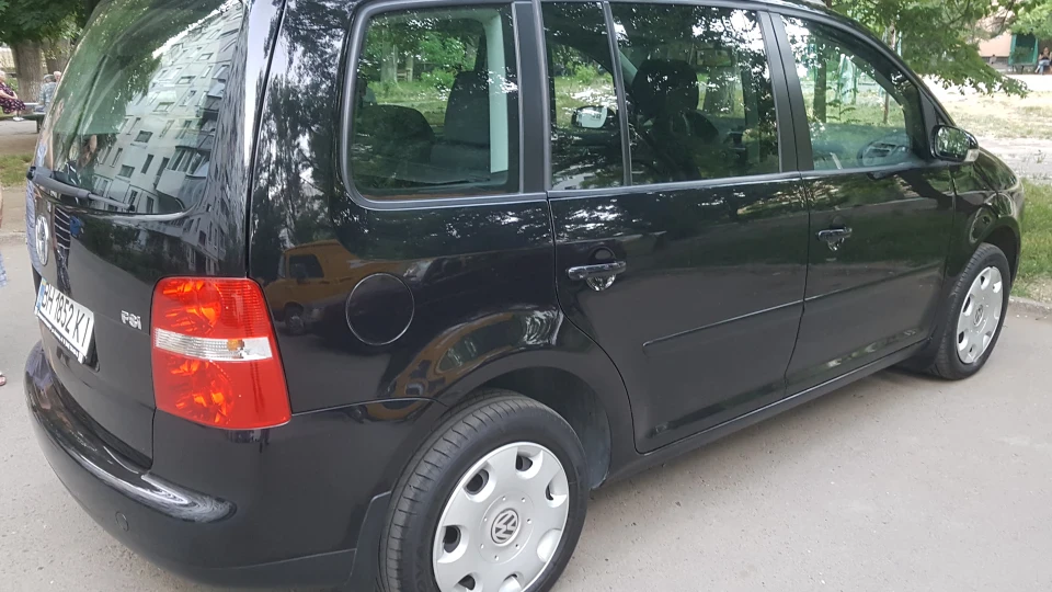 Volkswagen Touran Family man from the past