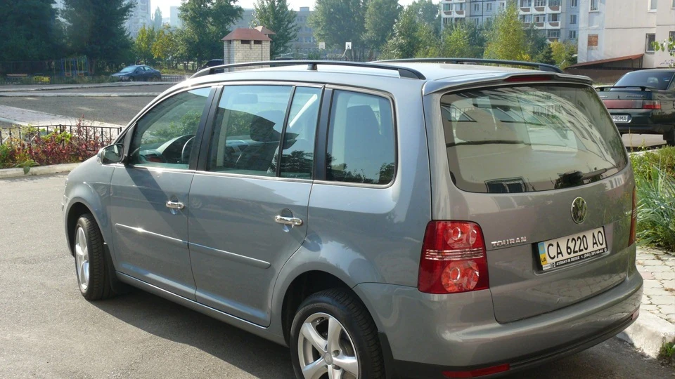 Volkswagen Touran Тюранозавр 3