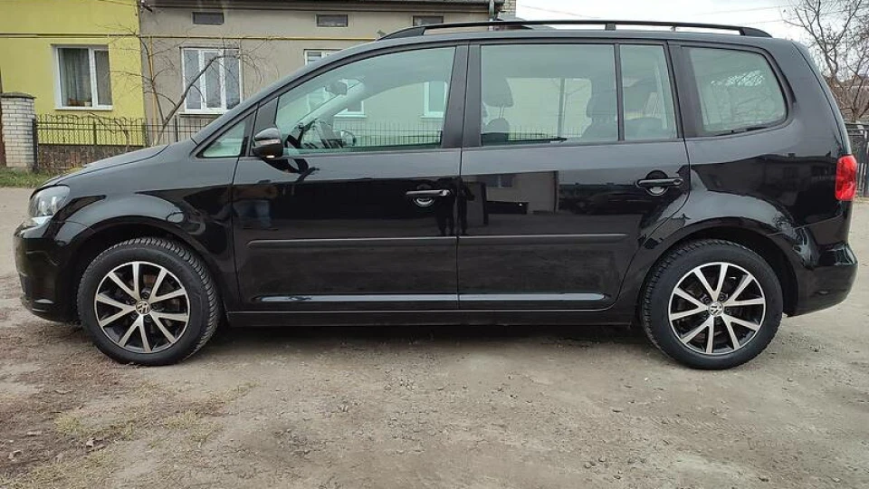 Volkswagen Touran Туранчик 1.6 тді 4