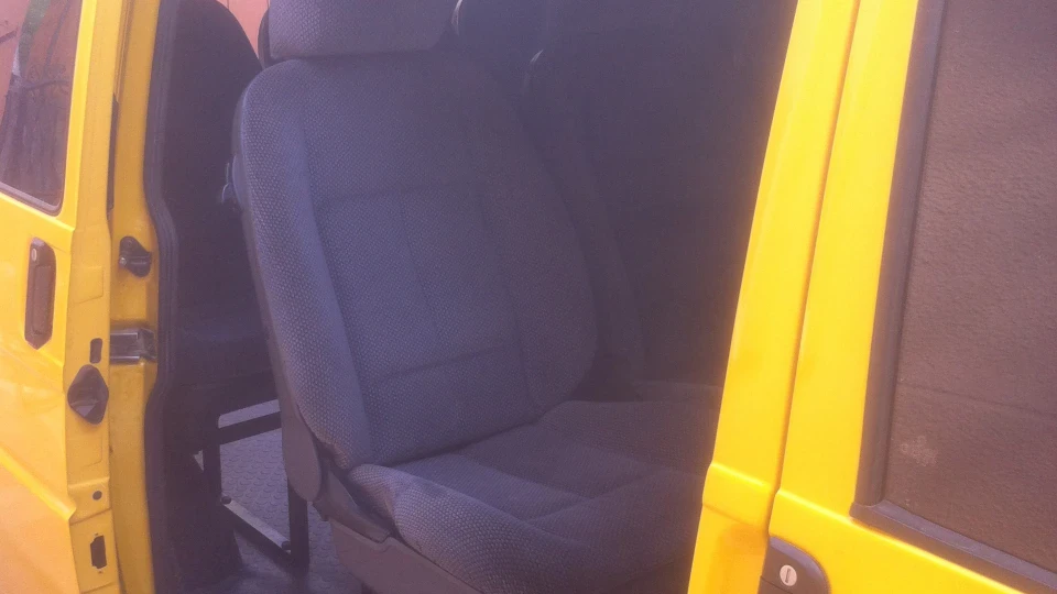 Volkswagen Transporter 2