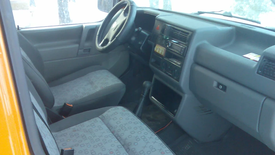 Volkswagen Transporter 4