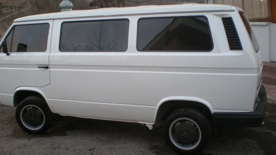 Volkswagen Transporter 2