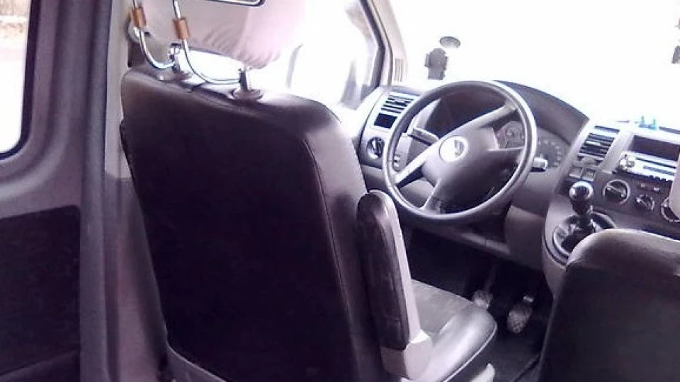 Volkswagen Transporter 2