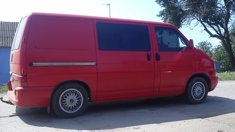 Volkswagen Transporter 2