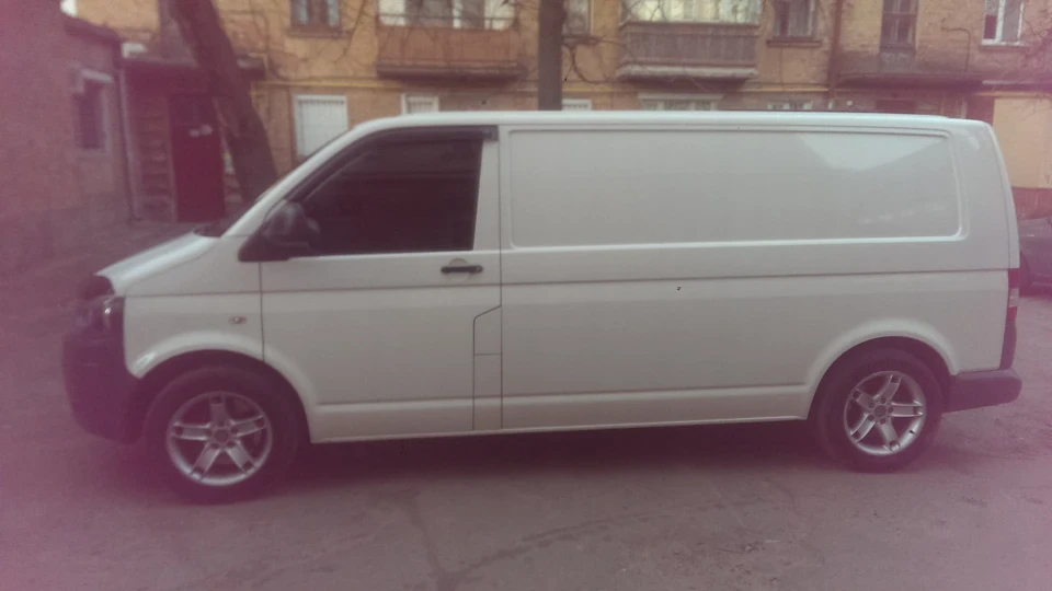 Volkswagen Transporter 2