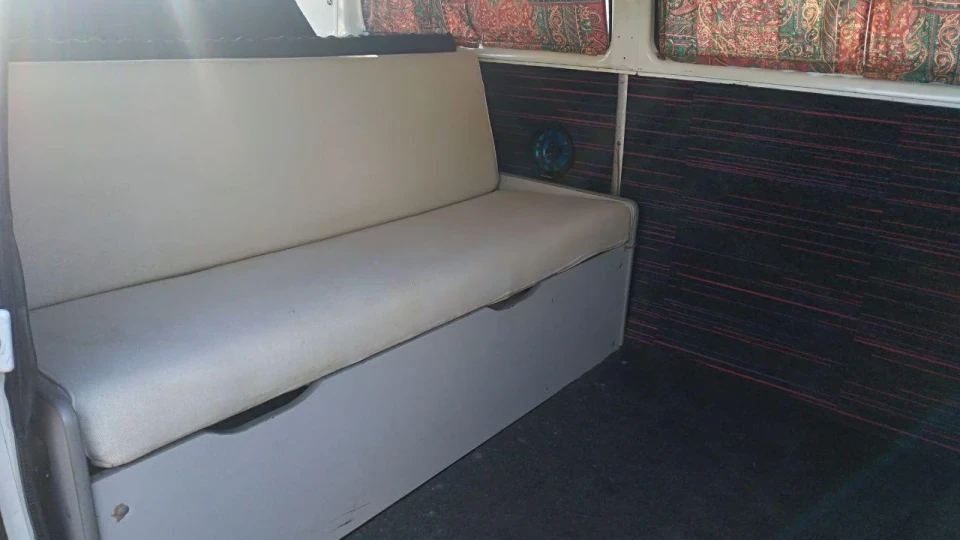 Volkswagen Transporter 1,9 DG 4