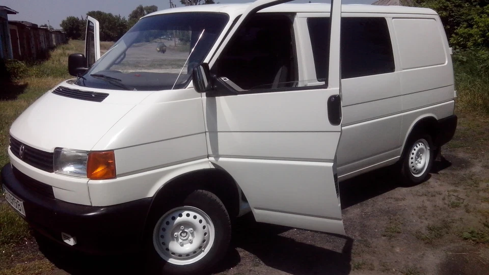 Volkswagen Transporter 1.9 TD 2