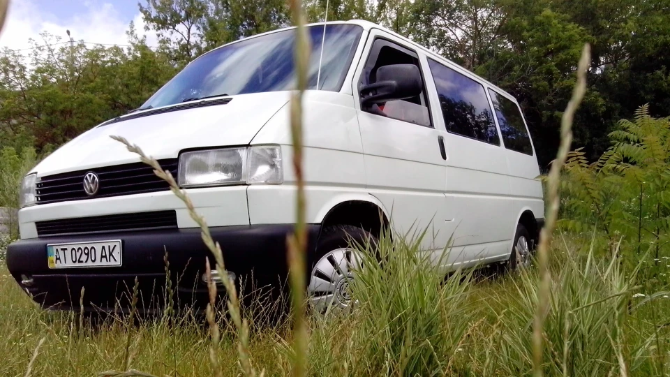Volkswagen Transporter 1.9 turbo 2